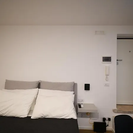 Luna Apartament *